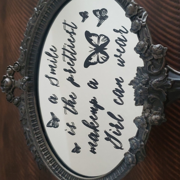 Decorative hanging mirror - Picture 4 of 7